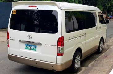 White Toyota Hiace 2014 for sale 