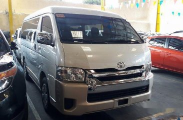 White Toyota Hiace 2018 for sale