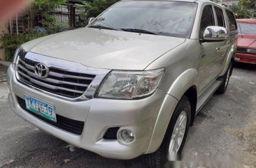 Selling Toyota Hilux 2012 Manual Diesel