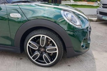 Selling Green Mini Cooper S 2019 in Taguig 