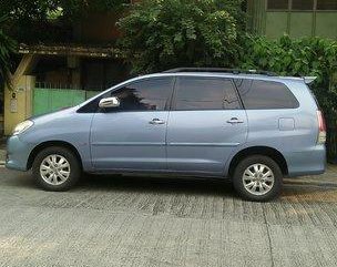 Sell Blue 2012 Toyota Innova Automatic Diesel at 6000 km 