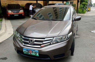 Selling Grey Honda City 2012 at 42000 km 