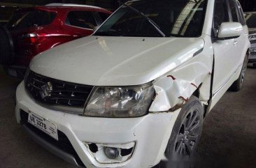 Selling White Suzuki Grand Vitara 2017 in Makati 