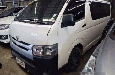 Selling White Toyota Hiace 2016 at 126000 km 