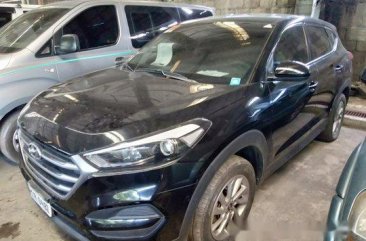 Black Hyundai Tucson 2016 at 52000 km for sale 