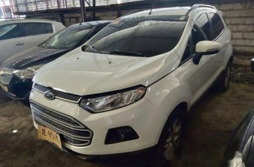 White Ford Ecosport 2016 at 30000 km for sale