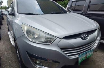 Selling Silver Hyundai Tucson 2011 Automatic Gasoline 