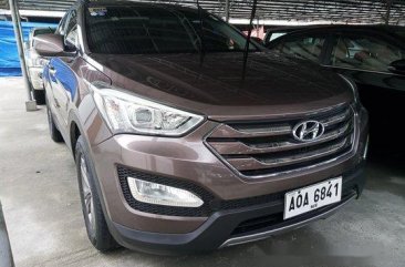 Brown Hyundai Santa Fe 2015 for sale 