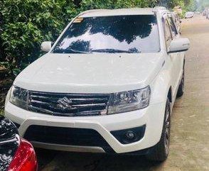 Selling Pearl White Suzuki Grand Vitara 2016 Automatic Gasoline at 26000 km