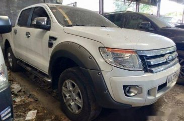 Sell White 2015 Ford Ranger in Makati 