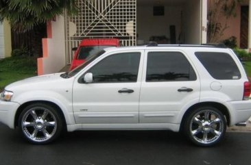 2005 Ford Escape for sale in Manila 
