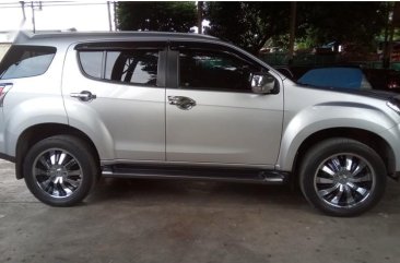 2015 Isuzu Mu-X for sale in Quezon City