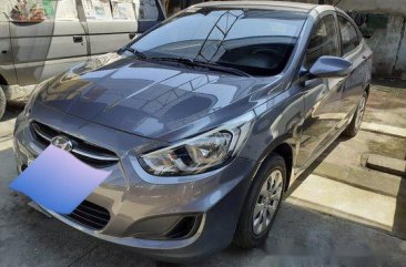 Selling Grey Hyundai Accent 2016 at 56000 km 