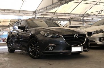 Selling Mazda 3 2015 Hatchback in Makati 