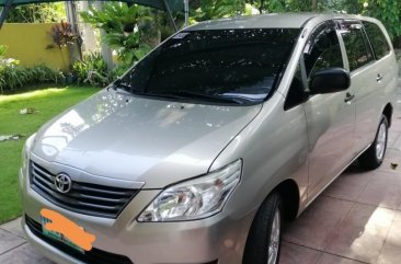 2012 Toyota Innova for sale in Cebu 