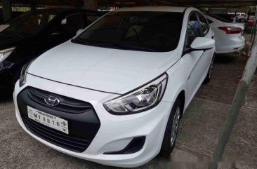 Sell White 2018 Hyundai Accent at 19319 km 