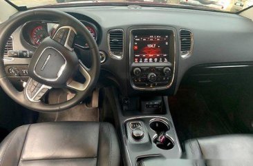 Selling Red Dodge Durango 2015 at 50000 km 