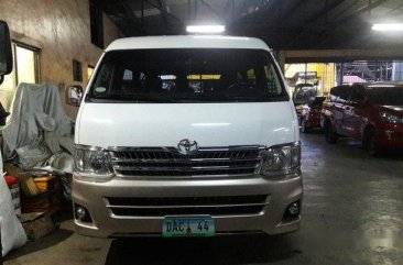 Sell White 2013 Toyota Hiace in Makati