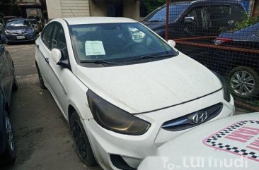 White Hyundai Accent 2016 Manual Diesel for sale 