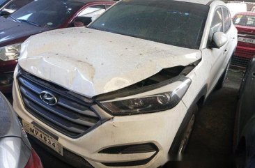 Sell White 2018 Hyundai Tucson at 15000 km 