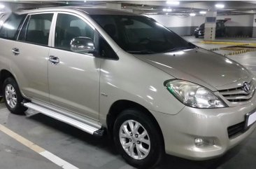 2010 Toyota Innova for sale in Quezon City