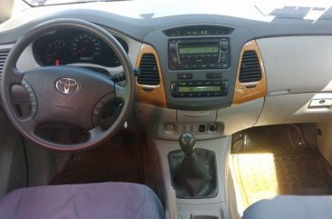 Black Toyota Innova 2011 Manual Diesel for sale