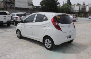 Selling White Hyundai Eon 2018 at 14383 km 