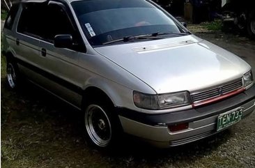 Selling Mitsubishi Space Wagon 1992 in Silang