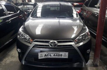 Grey Toyota Yaris 2016 at 13867 km for sale 