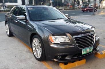2013 Chrysler 300c for sale in Quezon City