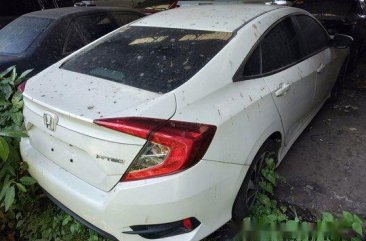 Selling White Honda Civic 2017 in Makati