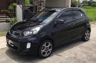 Black Kia Picanto 2016 at 36000 km for sale 