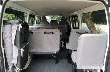 Selling White Toyota Hiace 2019 at 4000 km 