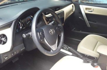 Selling Toyota Corolla Altis 2017 Automatic Gasoline 