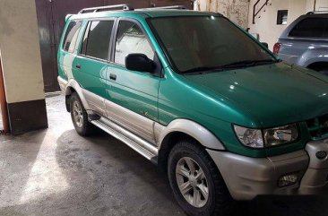 Green Isuzu Crosswind 2004 at 100000 km for sale