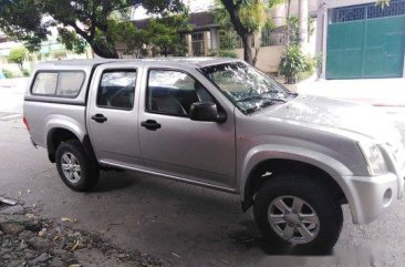 Sell Silver 2011 Isuzu D-Max Manual Diesel at 60000 km 