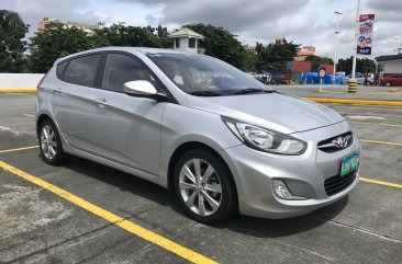 Selling Hyundai Accent 2014 Hatchback in Quezon City