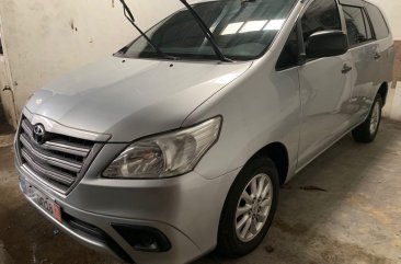 Selling Silver Toyota Innova 2015 Suv