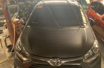 Selling Grey Toyota Wigo 2018 in Quezon City