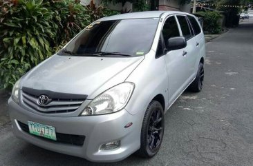 2011 Toyota Innova for sale in Quezon City