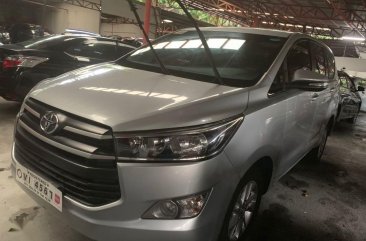 Selling Silver Toyota Innova 2016 in Quezon City 