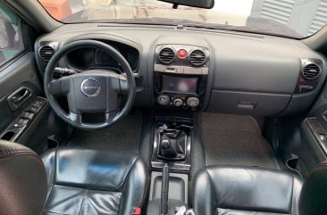 Black Isuzu Alterra 2013 for sale in Quezon City