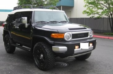 Toyota Fj Cruiser 2012 for sale in Makati 