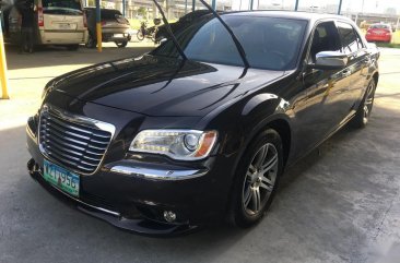 Used Chrysler 300C 2013 for sale in Pasig