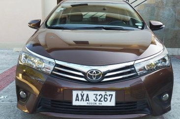 Toyota Corolla Altis 2015 at 80000 km for sale 