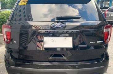 Selling Black Ford Explorer 2017 Automatic Gasoline 