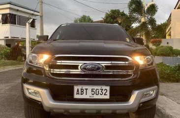 Selling Ford Everest 2016 Automatic Diesel in Manila