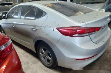 Selling Silver Hyundai Accent 2018 in Makati