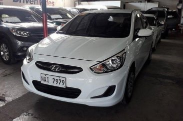 Sell White 2018 Hyundai Accent at 9121 km 