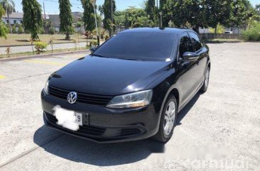 Black Volkswagen Jetta 2014 at 80 km